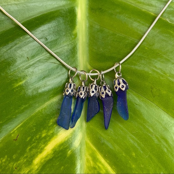 *SOLD* Shades of the deep blue sea glass necklace - Picture 4 of 4